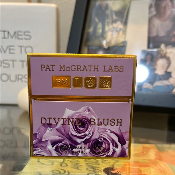 Pat McGrath Blush in Nymphette - Picture 4 of 8